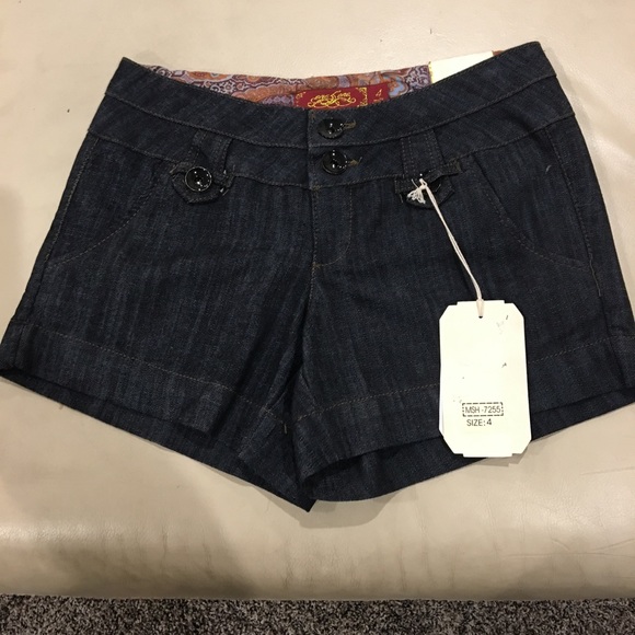one 5 one Pants - NWT - One 5 One Jean Short